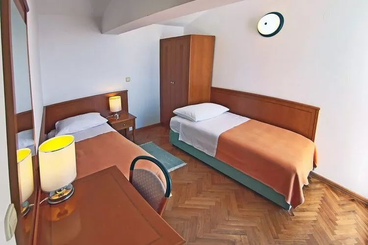 Apartments Sipa - Premium Two Bedroom Apartment with Balcony and Sea View (Apartman A)-Bedroom