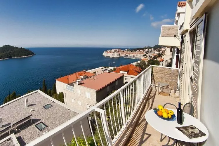 Apartments Sipa - Premium Two Bedroom Apartment with Balcony and Sea View (Apartman A)-Terrace balcony