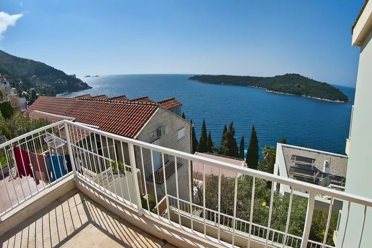 Apartments Sipa - Premium Two Bedroom Apartment with Balcony and Sea View (Apartman A)-Terrace balcony