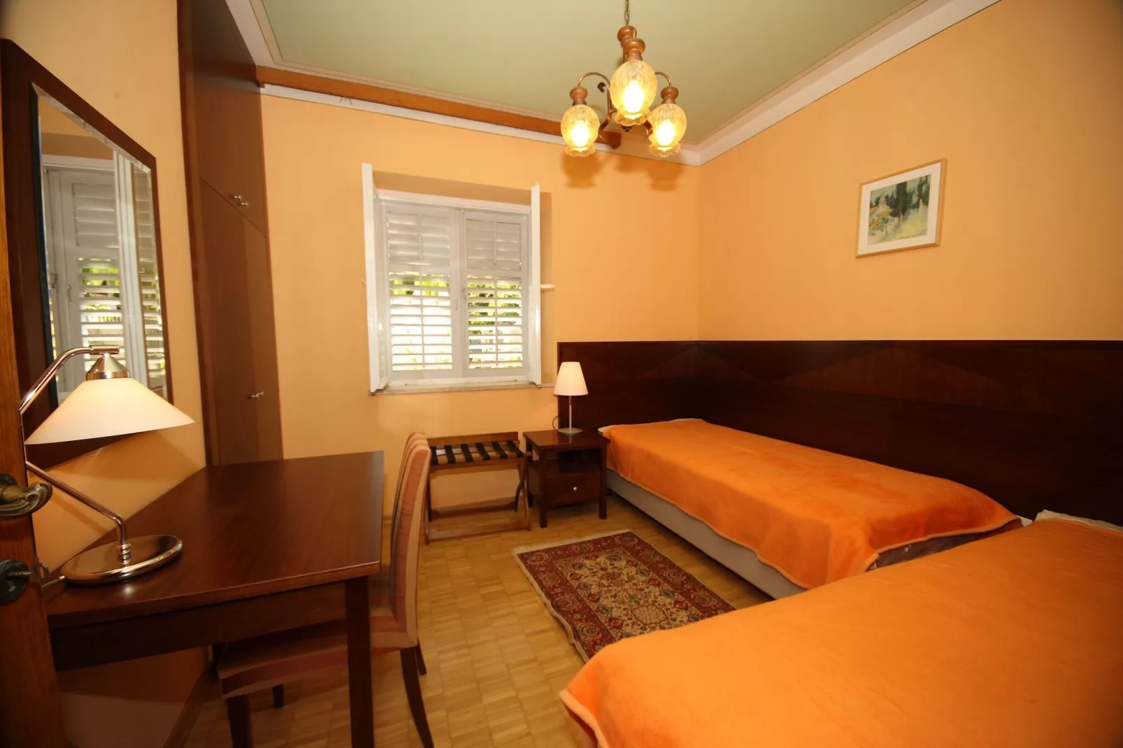 Apartments Sipa - Superior Two Bedroom Apartment with Balcony and Sea View (Apartman F)-Bedroom
