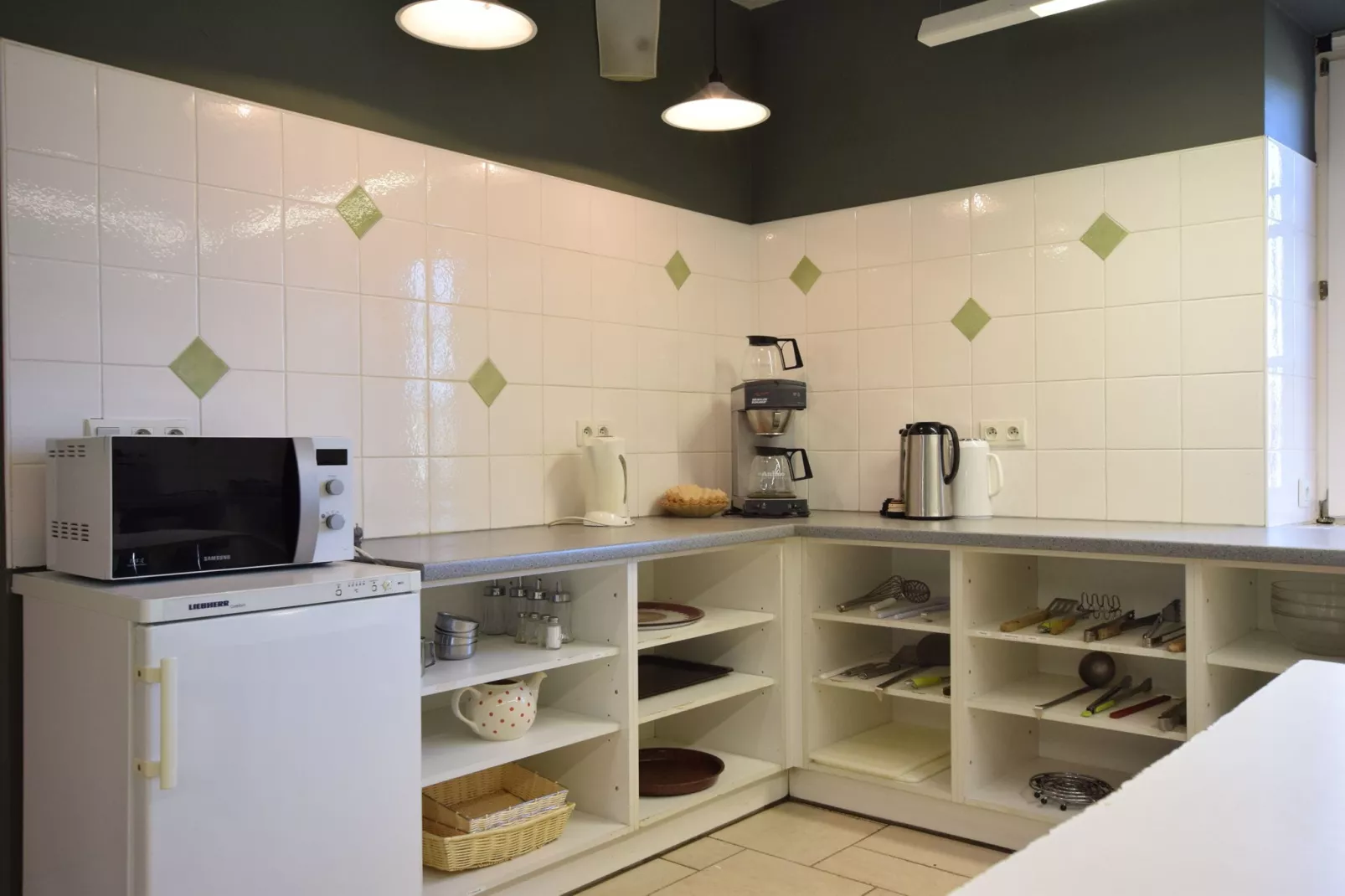 Le Clos Bagatelle-Kitchen