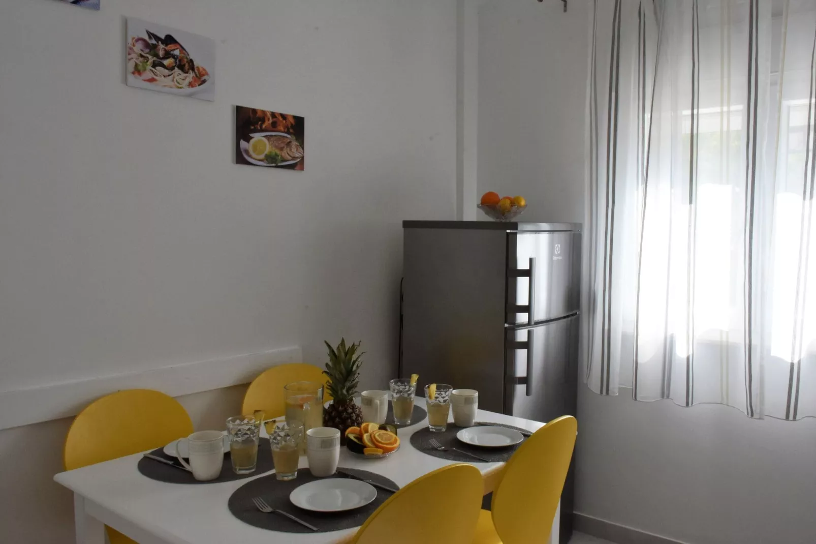 Apartment Meryl (ST) - Two Bedroom Apartment with Sea View-Dining room