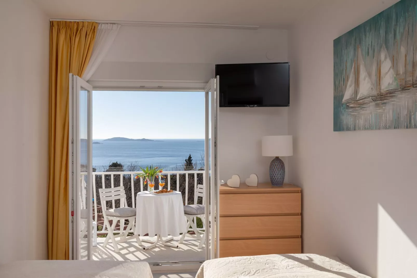 Apartments Blažević - Two Bedroom Apt with  Hot Tub-Bedroom