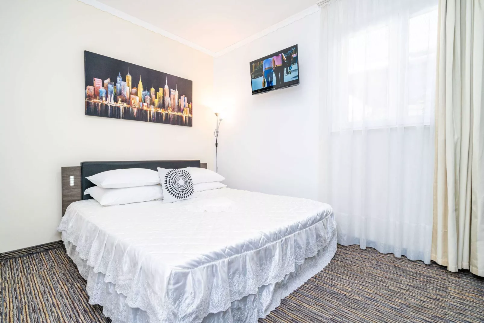 Apartments Blažević - Comfort Two Bedroom Apt with Hot Tub and Sea View-Schlafzimmer