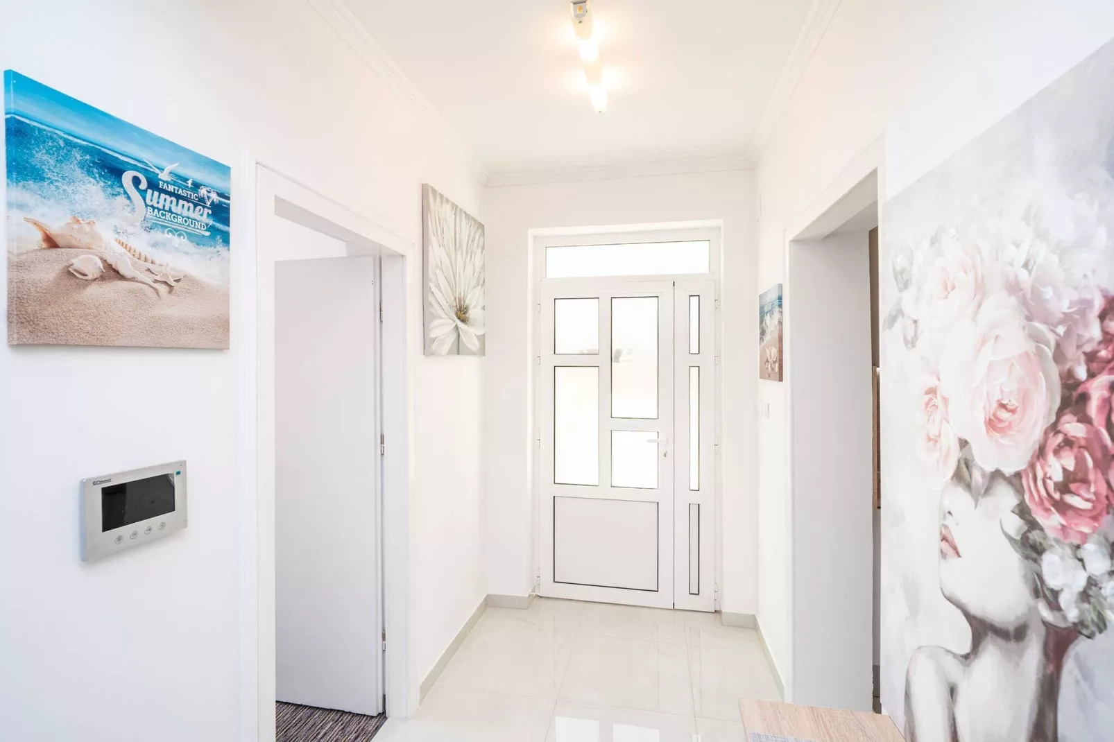 Apartments Blažević - Comfort Two Bedroom Apt with Hot Tub and Sea View-Innen