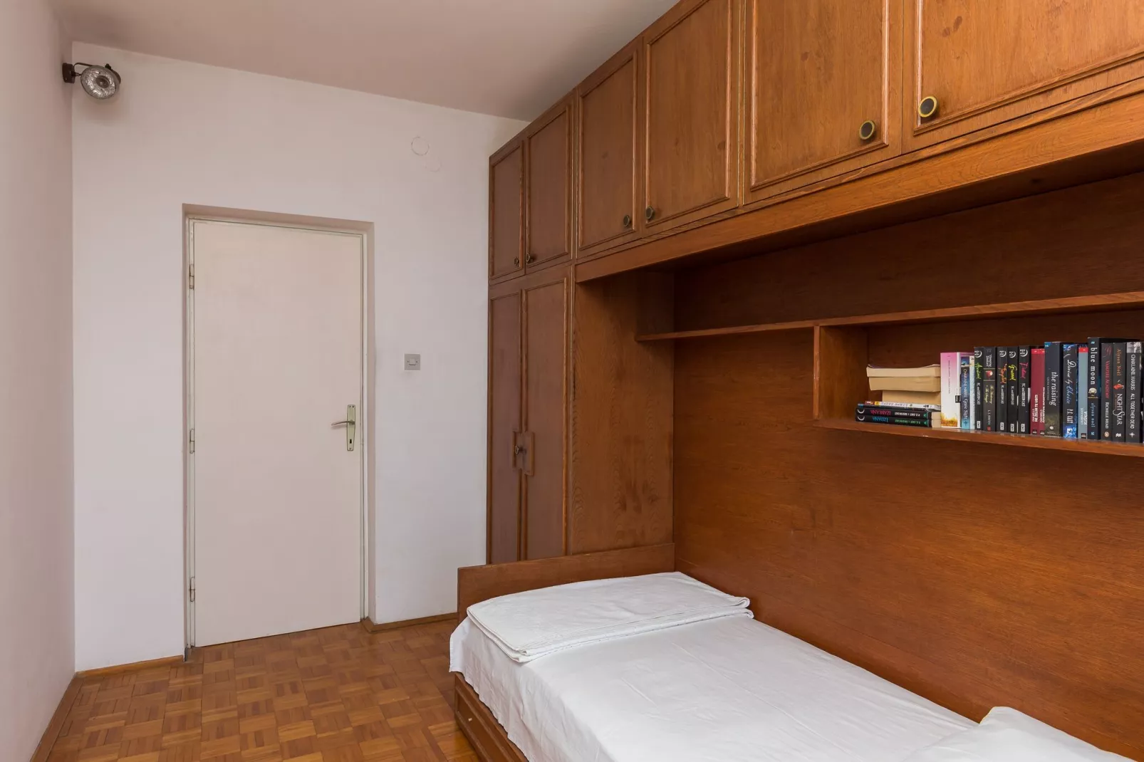 Beautiful Nest Rooms - One Bedroom Suite with Balcony and Sea view (Br. 2)-Bedroom