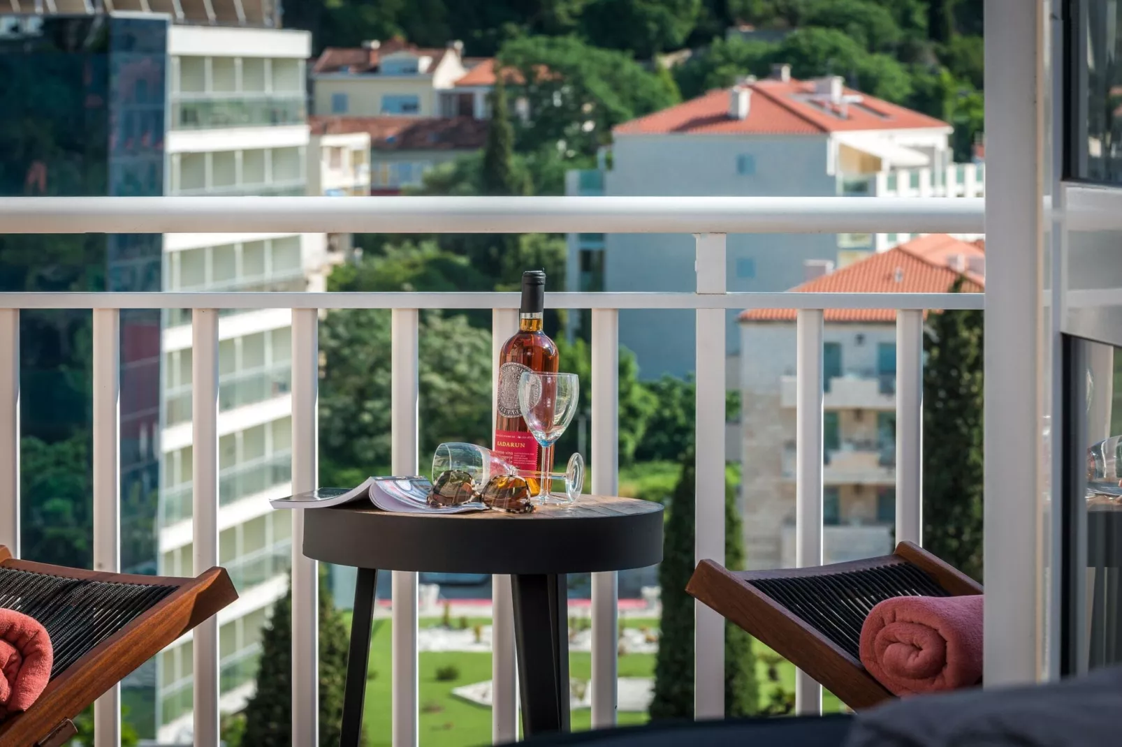 Apartment Marilyn - Two Bedroom Apartment with Terrace and Partial Sea View-Terrasse