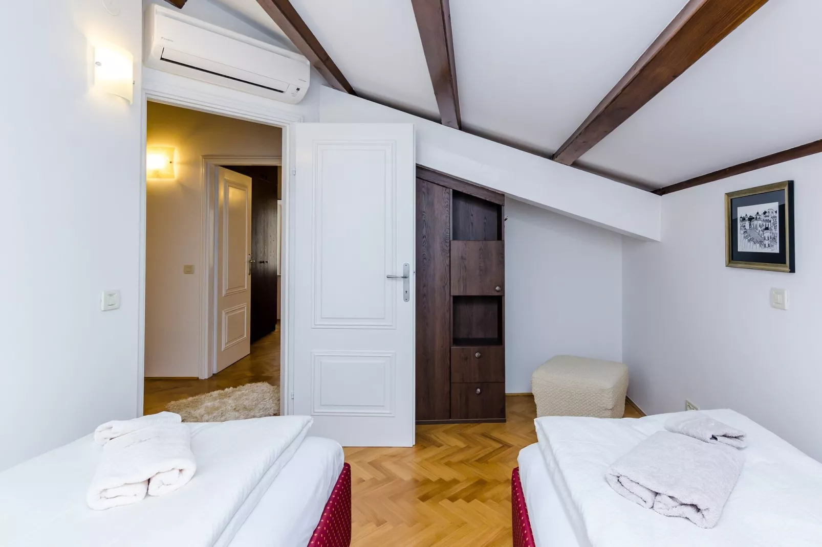 Apartment Maru Prestige - Comfort Duplex Two Bedroom Apartment-Chambre
