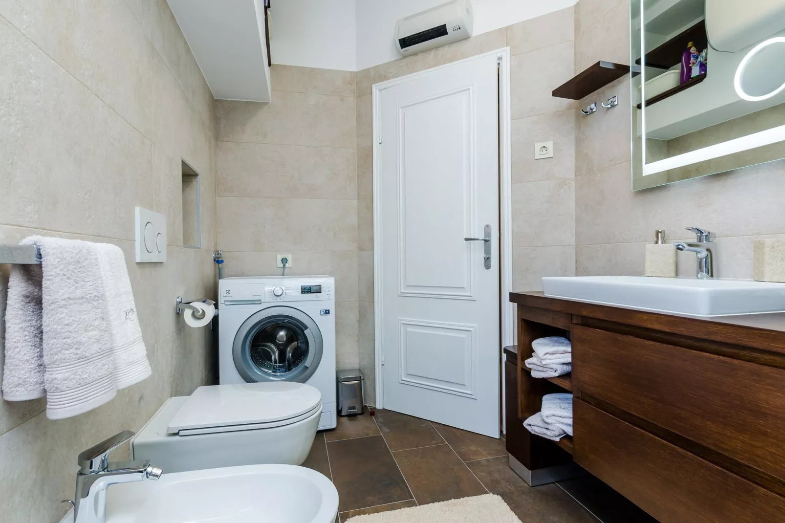 Apartment Maru Prestige - Comfort Duplex Two Bedroom Apartment-Salle de bain