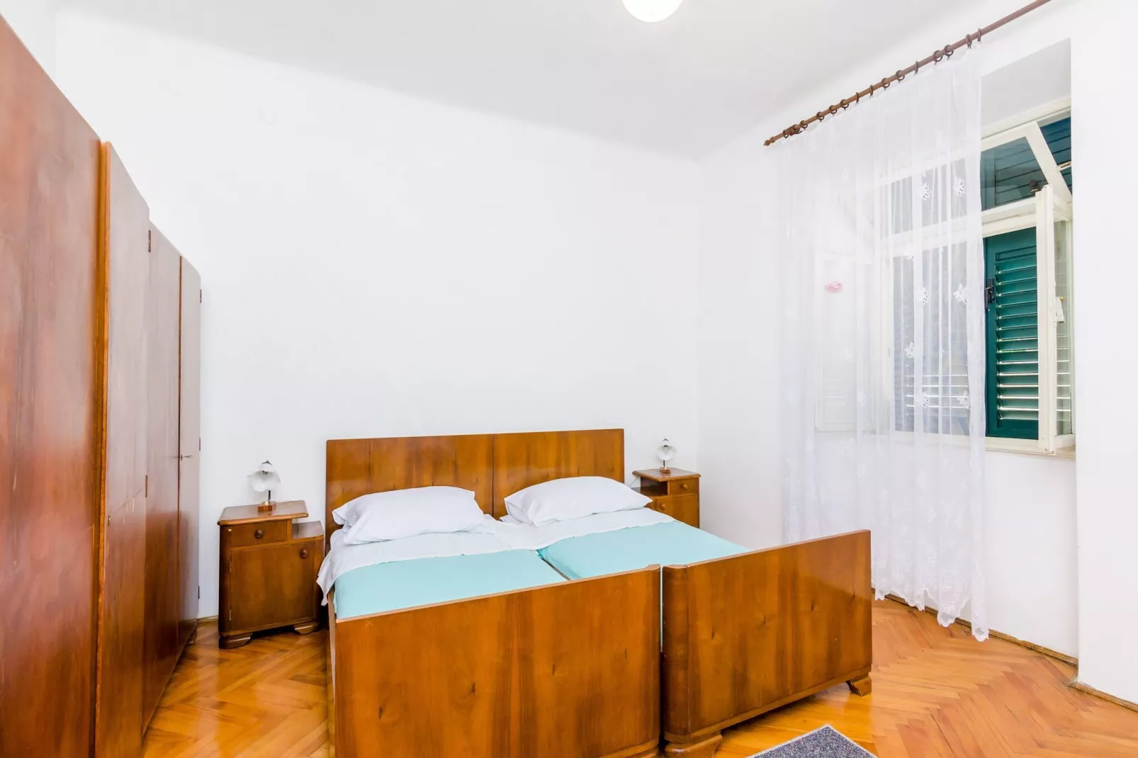 Apartment Lucy - Two Bedroom Apartment with Terrace and City View ( Gustin )-Bedroom
