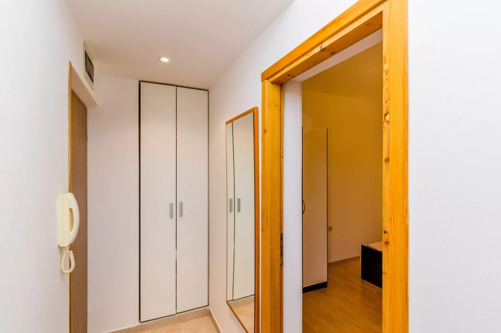 Apartment Antej - One Bedroom Apartment with Terrace and City View-Bedroom