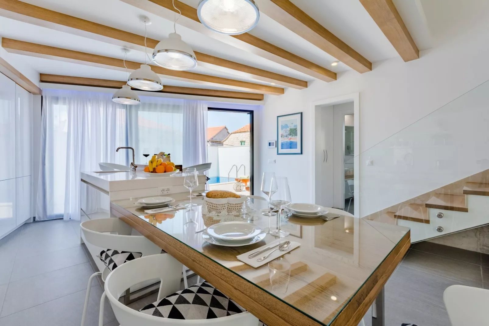 Villa Stone Pearl - Two Bedroom Holiday House with Pool-Salle à manger