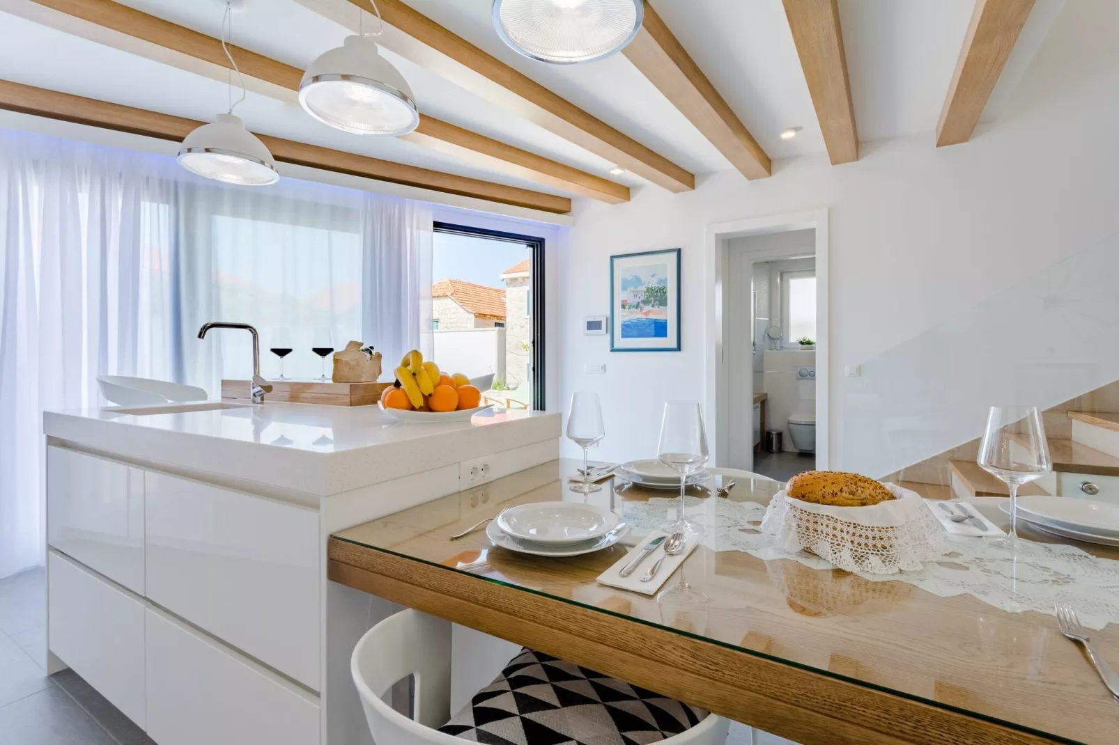 Villa Stone Pearl - Two Bedroom Holiday House with Pool-Salle à manger