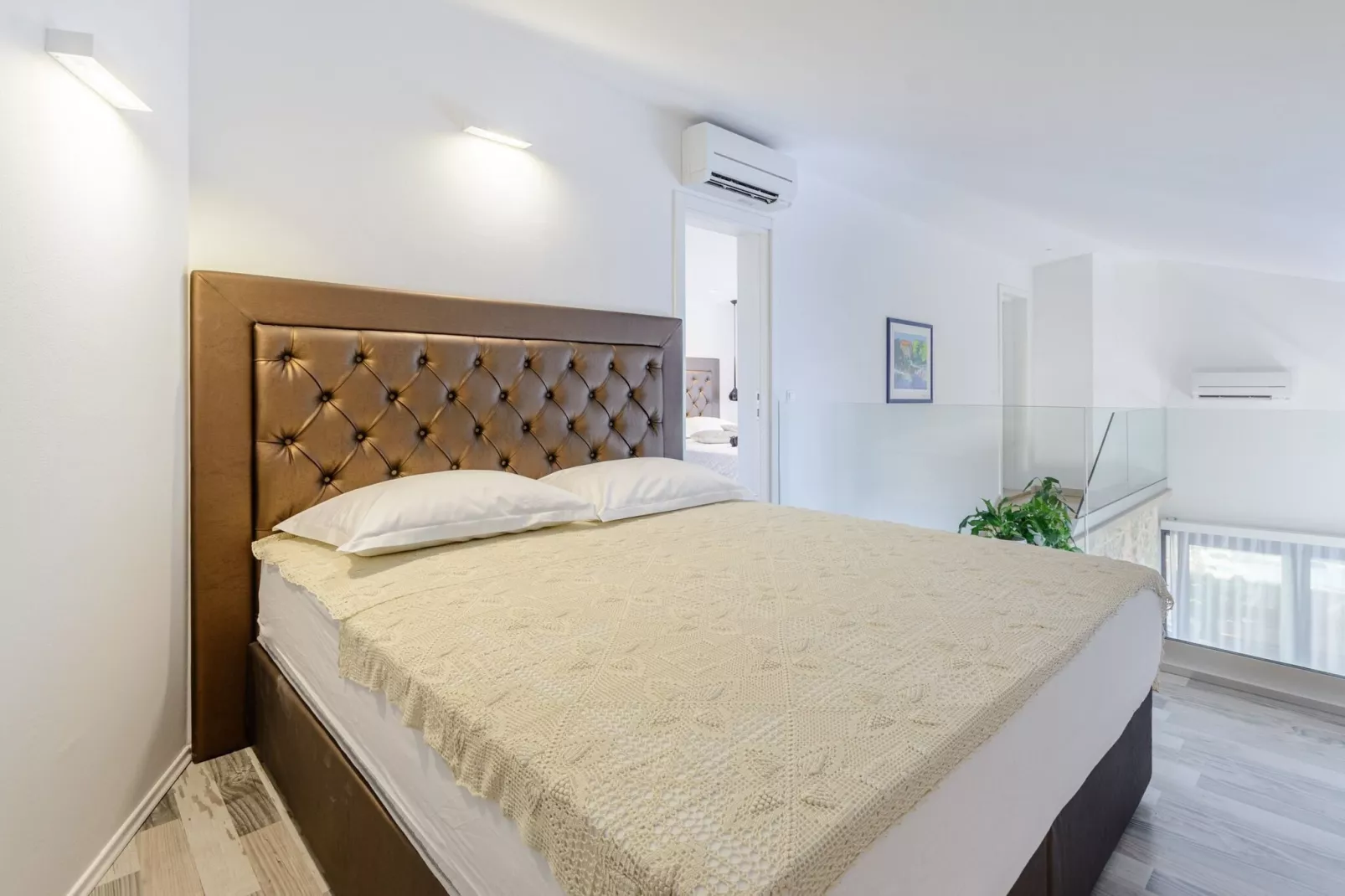 Villa Stone Pearl - Two Bedroom Holiday House with Pool-Chambre
