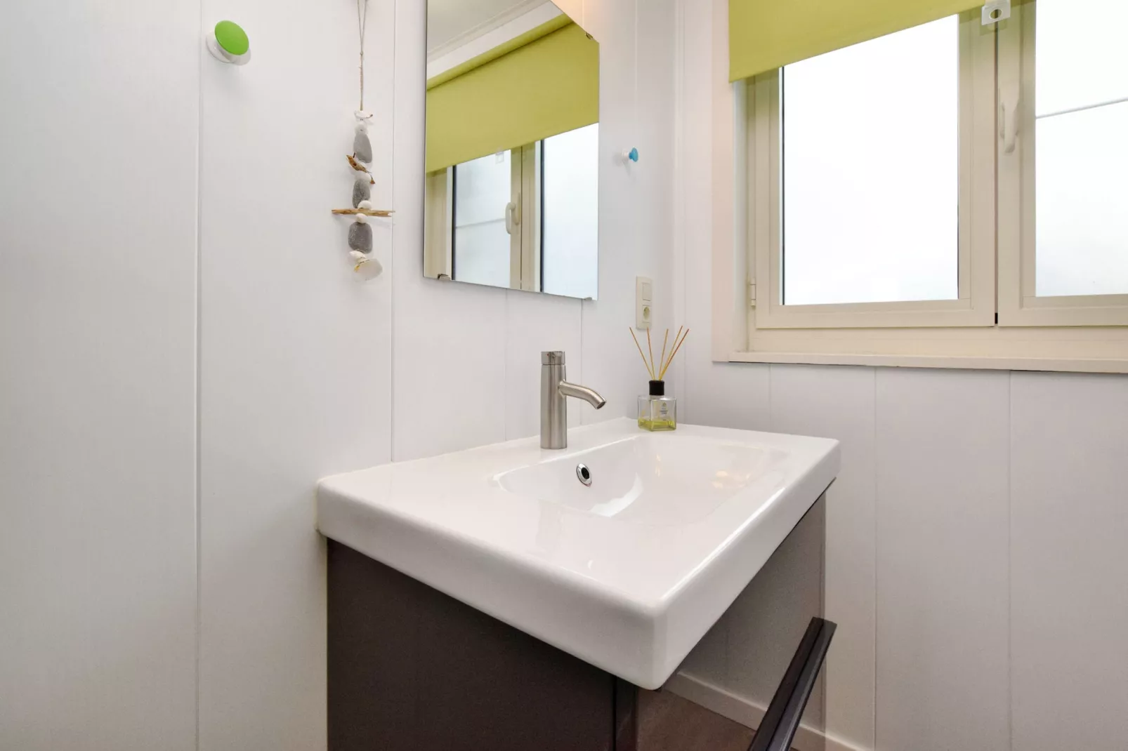 Maison Piérlu-Bathroom