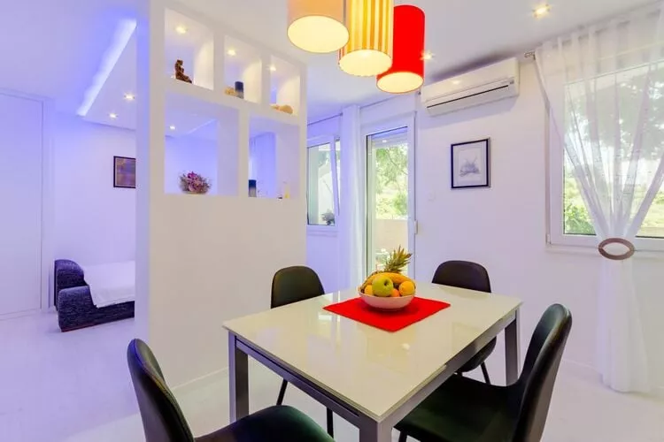Studio Luce Mala (ST) - Studio with Terrace-Dining room