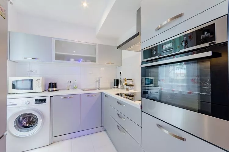 Studio Luce Mala (ST) - Studio with Terrace-Kitchen