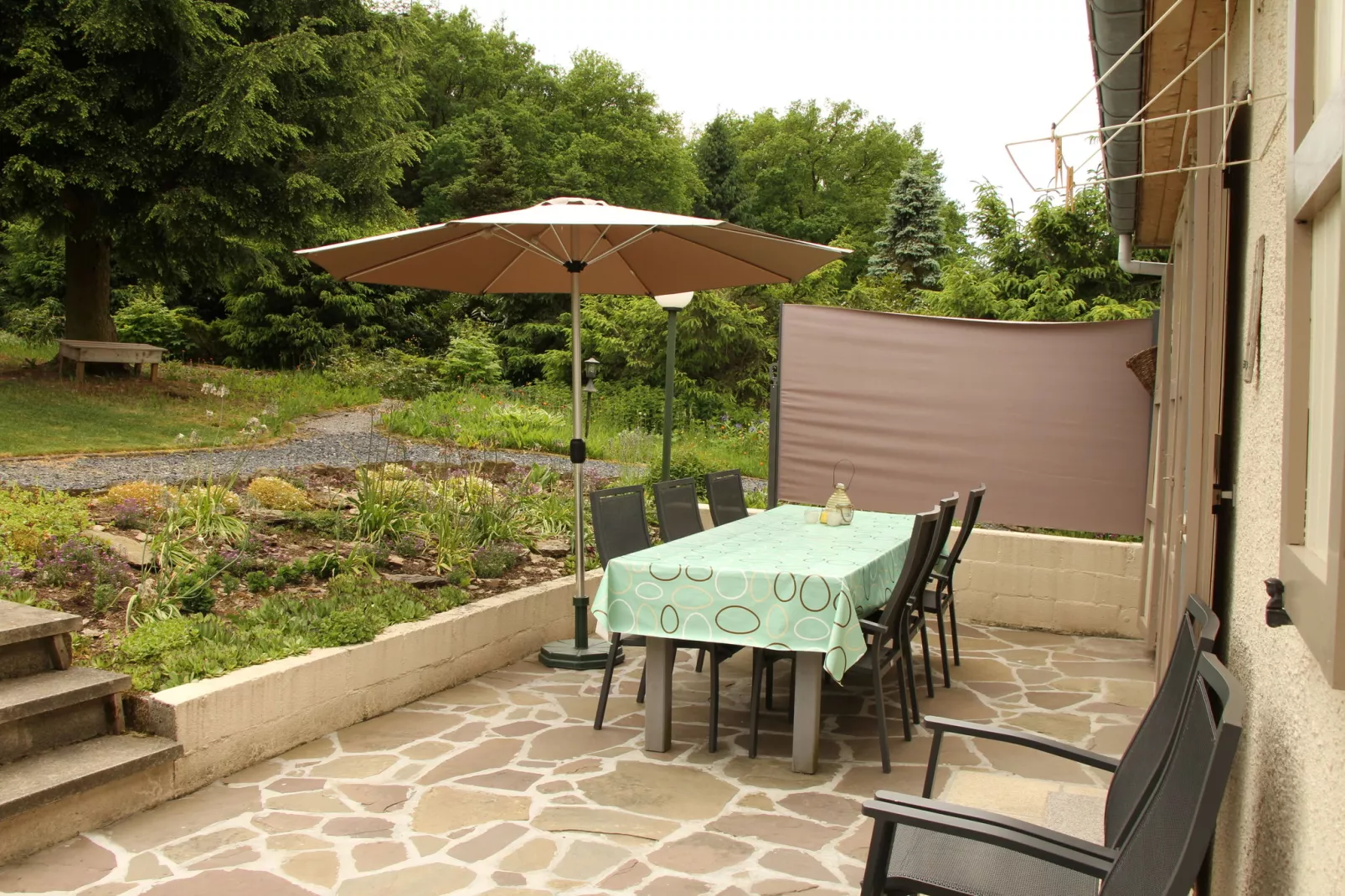 Maison Piérlu-Terrace balcony