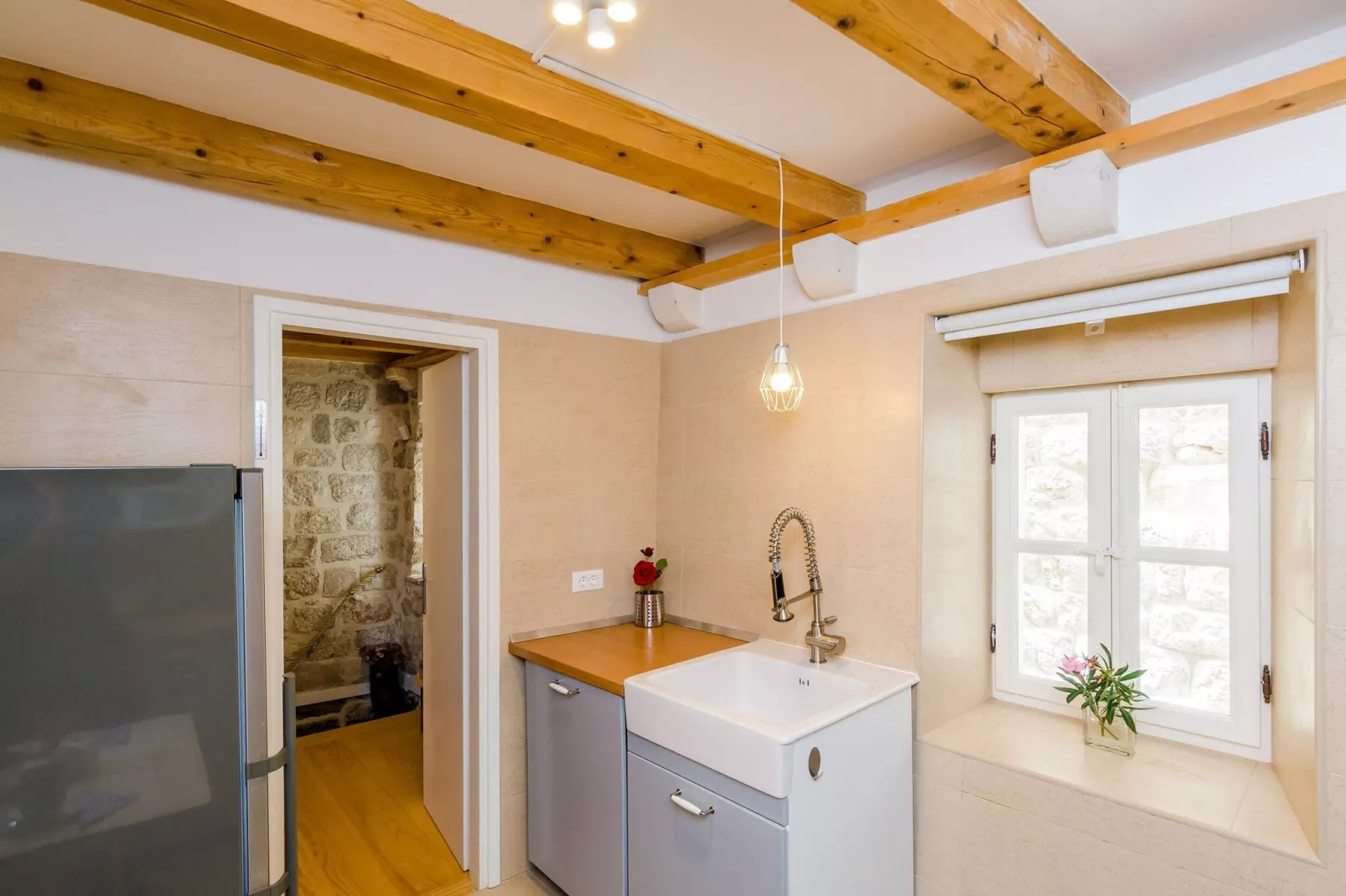 Apartment Domino 18 - Duplex Two Bedroom Apartment with City View-Kitchen