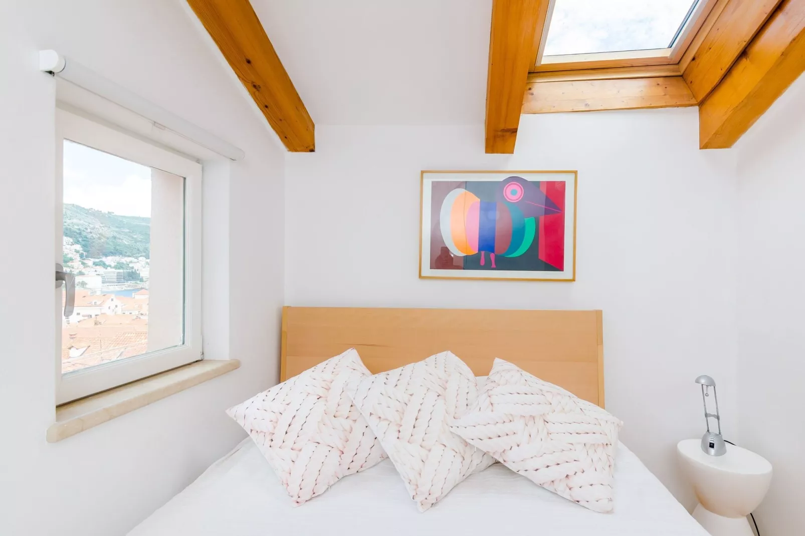 Apartment Domino 18 - Duplex Two Bedroom Apartment with City View-Bedroom