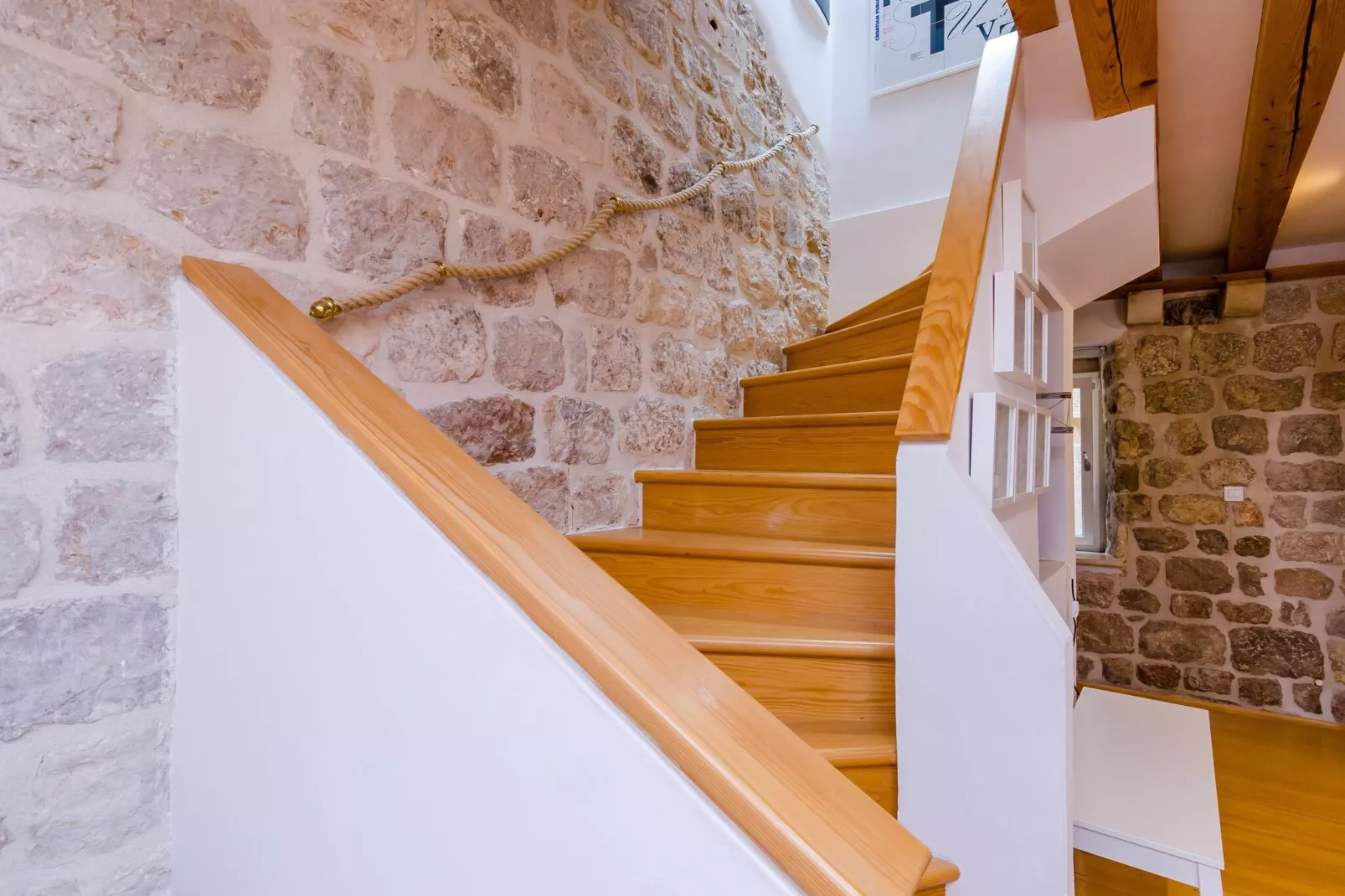 Apartment Domino 18 - Duplex Two Bedroom Apartment with City View-Indoor