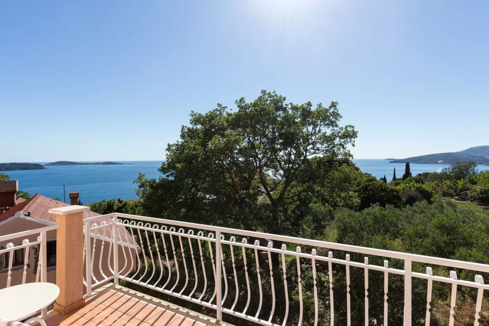 Villa Dubravka - Superior Studio Apartment with Balcony and Sea View (Apartman 3)-View