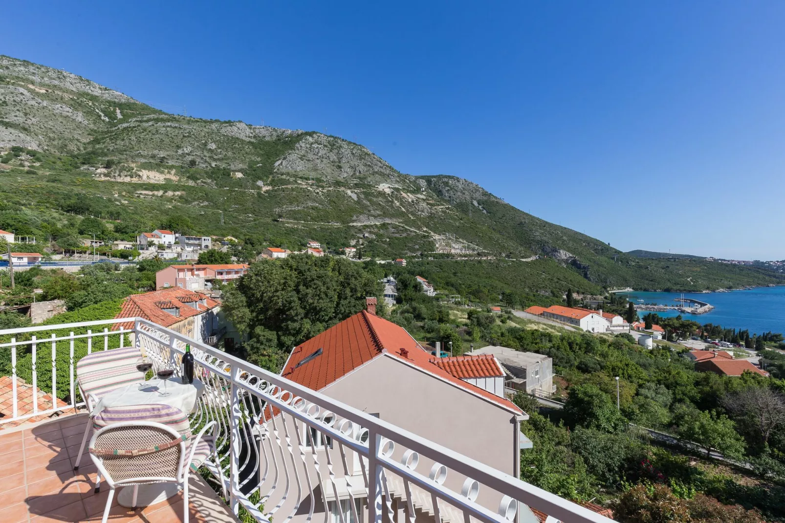 Villa Dubravka - Premium One Bedroom Apartment with Balcony and Sea View (Apartman 5)-Terrace balcony