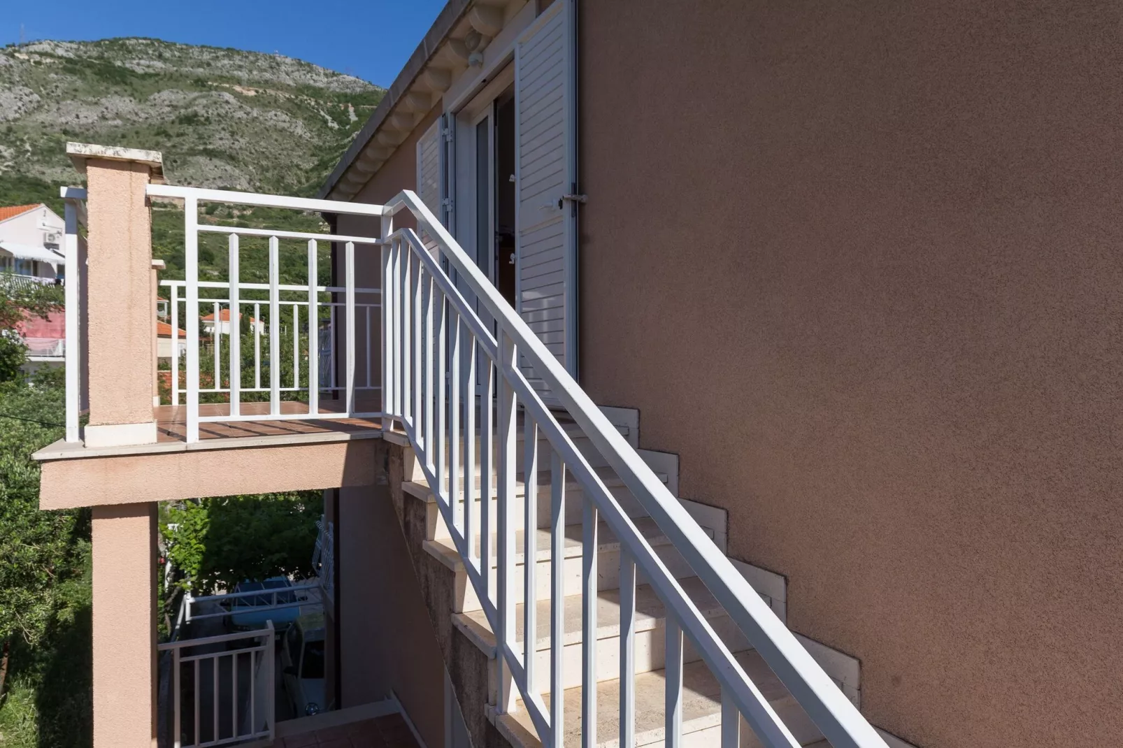 Villa Dubravka - Premium One Bedroom Apartment with Balcony and Sea View (Apartman 5)-Outdoor