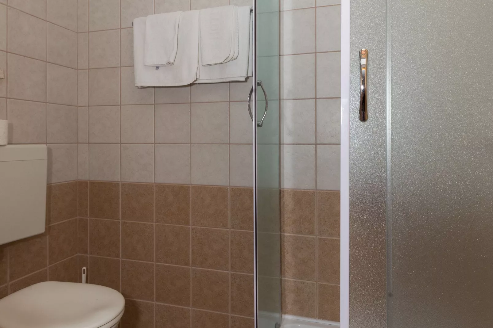 Villa Dubravka - Superior One Bedroom Apartment with Balcony and Sea View (Apartman 6)-Bathroom