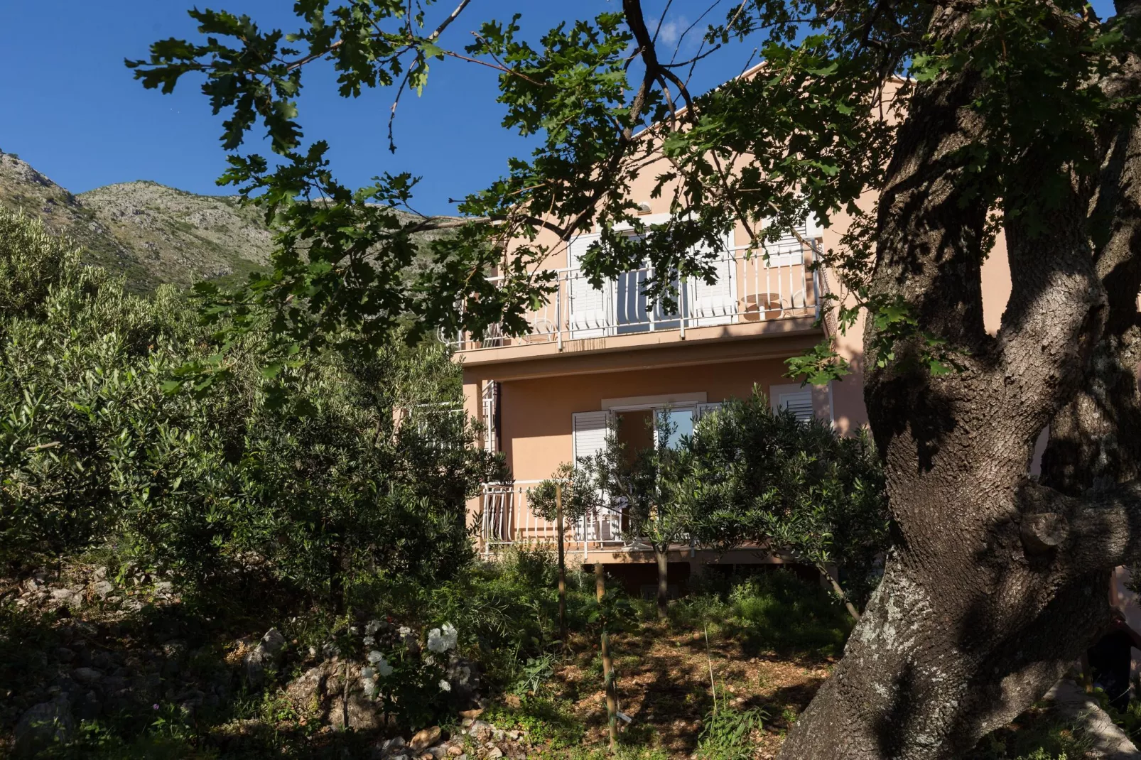 Villa Dubravka - Superior One Bedroom Apartment with Balcony and Sea View (Apartman 6)-Outdoor