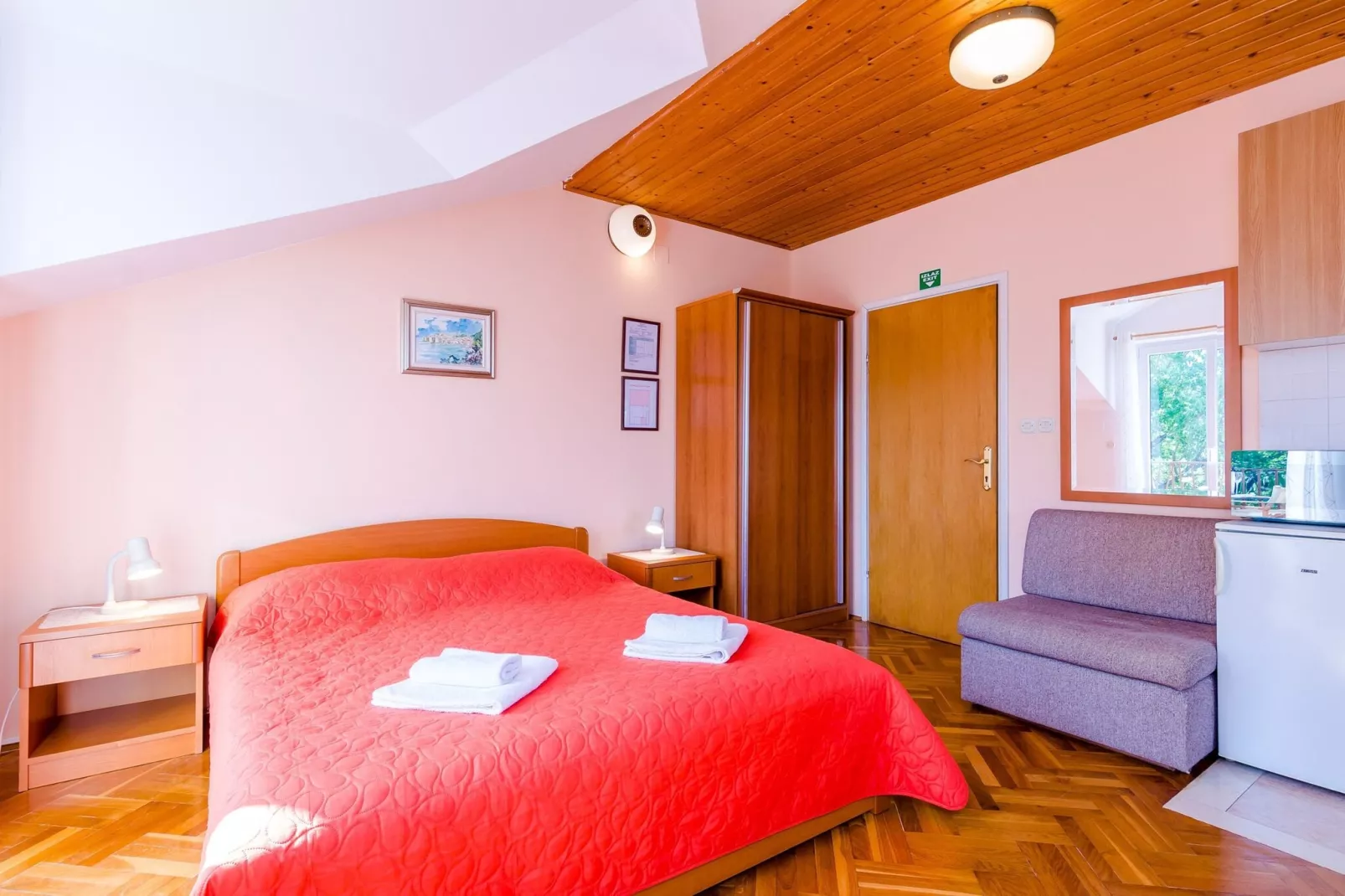 Apartments Mali Paradiso - Comfort Studio Apartment with Balcony and Pool View(A2)-Bedroom