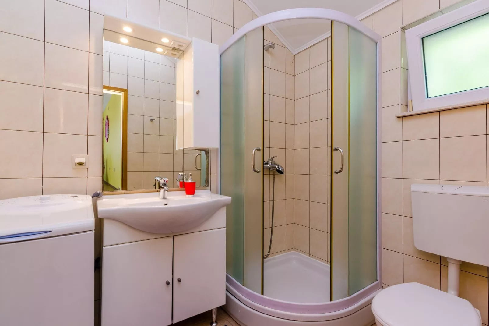 Apartments Mali Paradiso - Two Bedroom Apartment with Balcony and Pool View (A4)-Bathroom