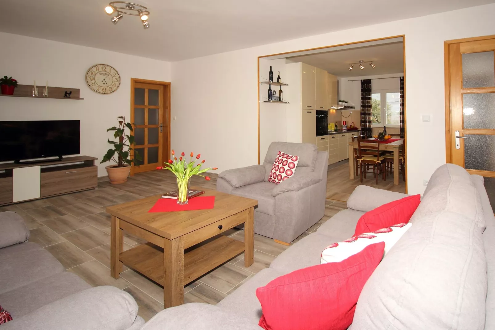 Apartment Milenka - Four Bedroom Apartment with Terrace-Living room
