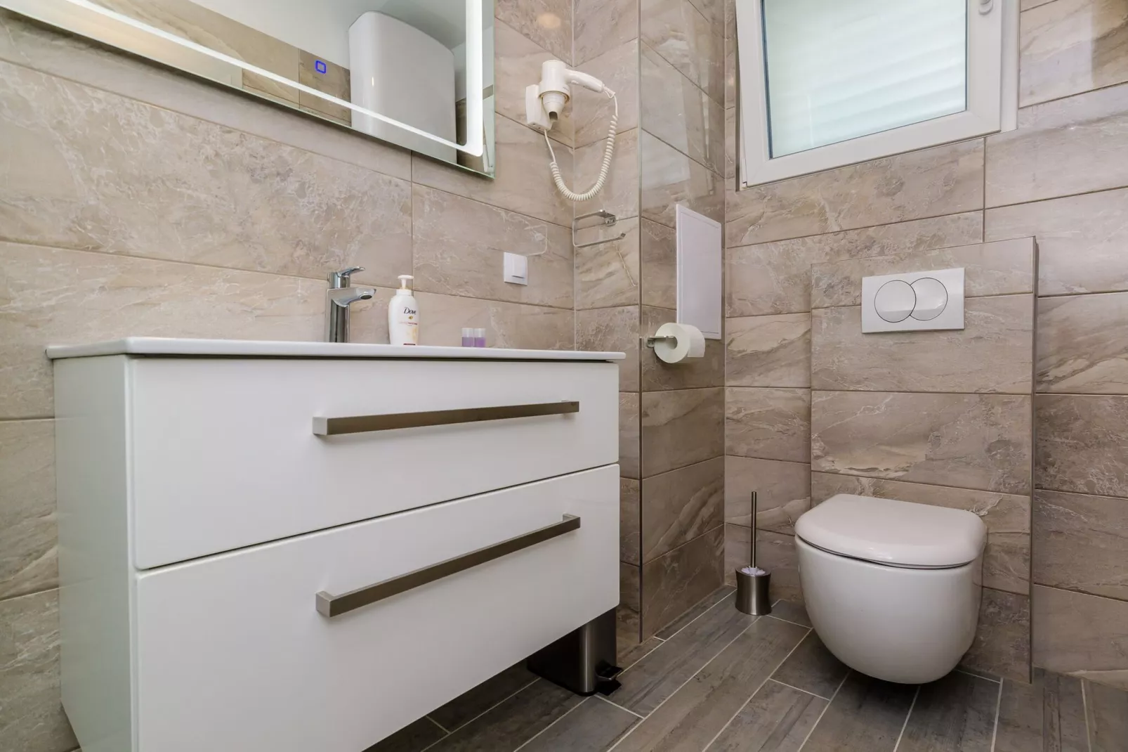 Apartment Petra 14 - Studio Apartment with Balcony and Sea View-Salle de bain