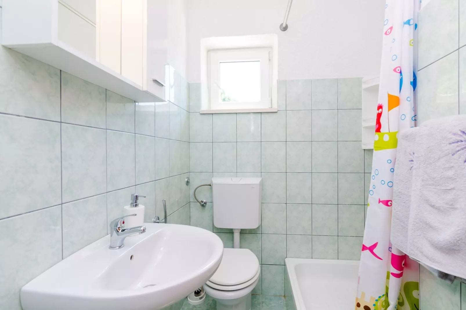 Apartments Cypress Sea Cove - Premium Studio Apartment with Balcony and Sea View (A2)-Bathroom