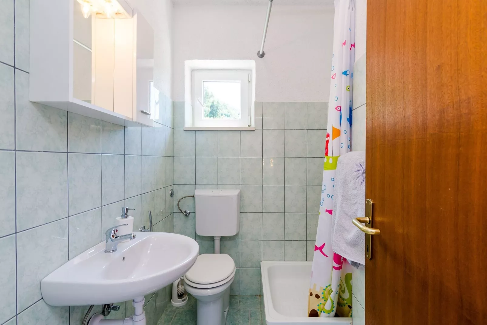 Apartments Cypress Sea Cove - Premium Studio Apartment with Balcony and Sea View (A2)-Bathroom