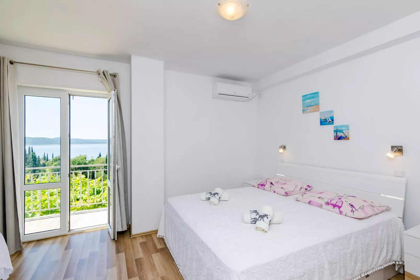 Apartments Cypress Sea Cove - Premium Studio Apartment with Balcony and Sea View (A2)-Indoor