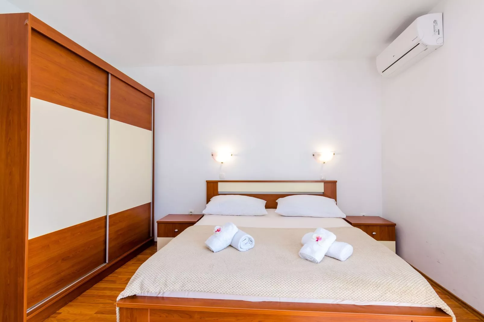 Apartments Cypress Sea Cove - Comfort Studio Apartment with Balcony and Sea View (A1)-Indoor