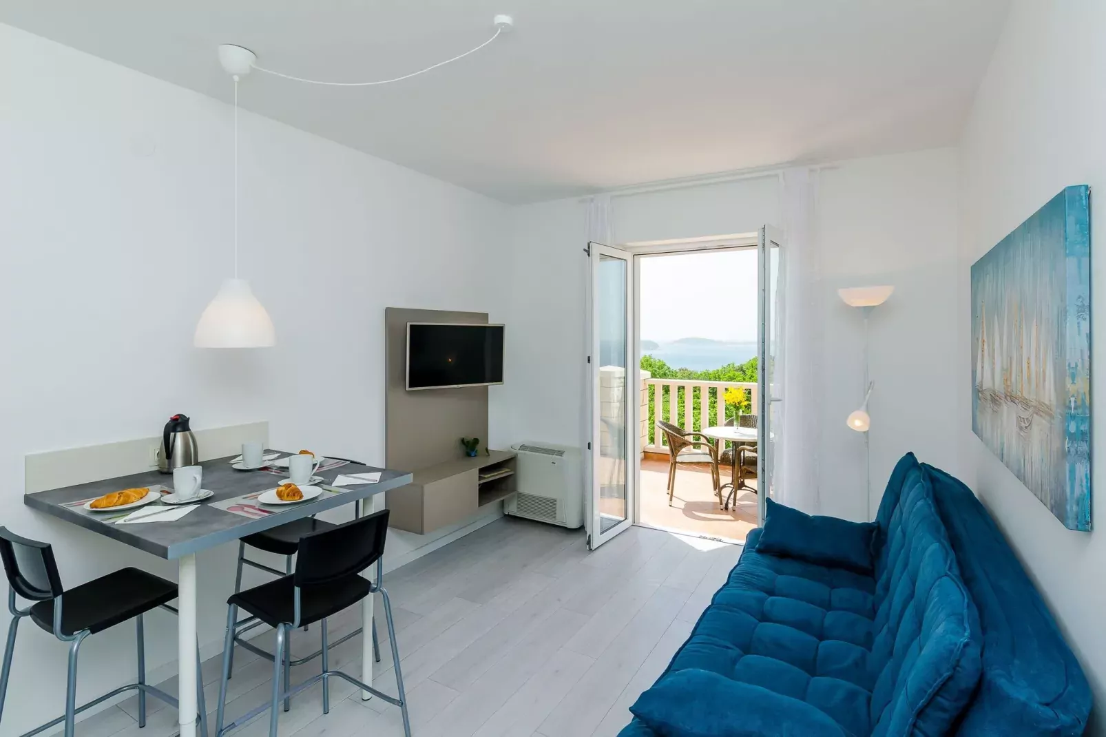 Villa Panorama Dubrovnik (A1) - Deluxe One Bedroom Apartment with Terrace and Sea View-Living room