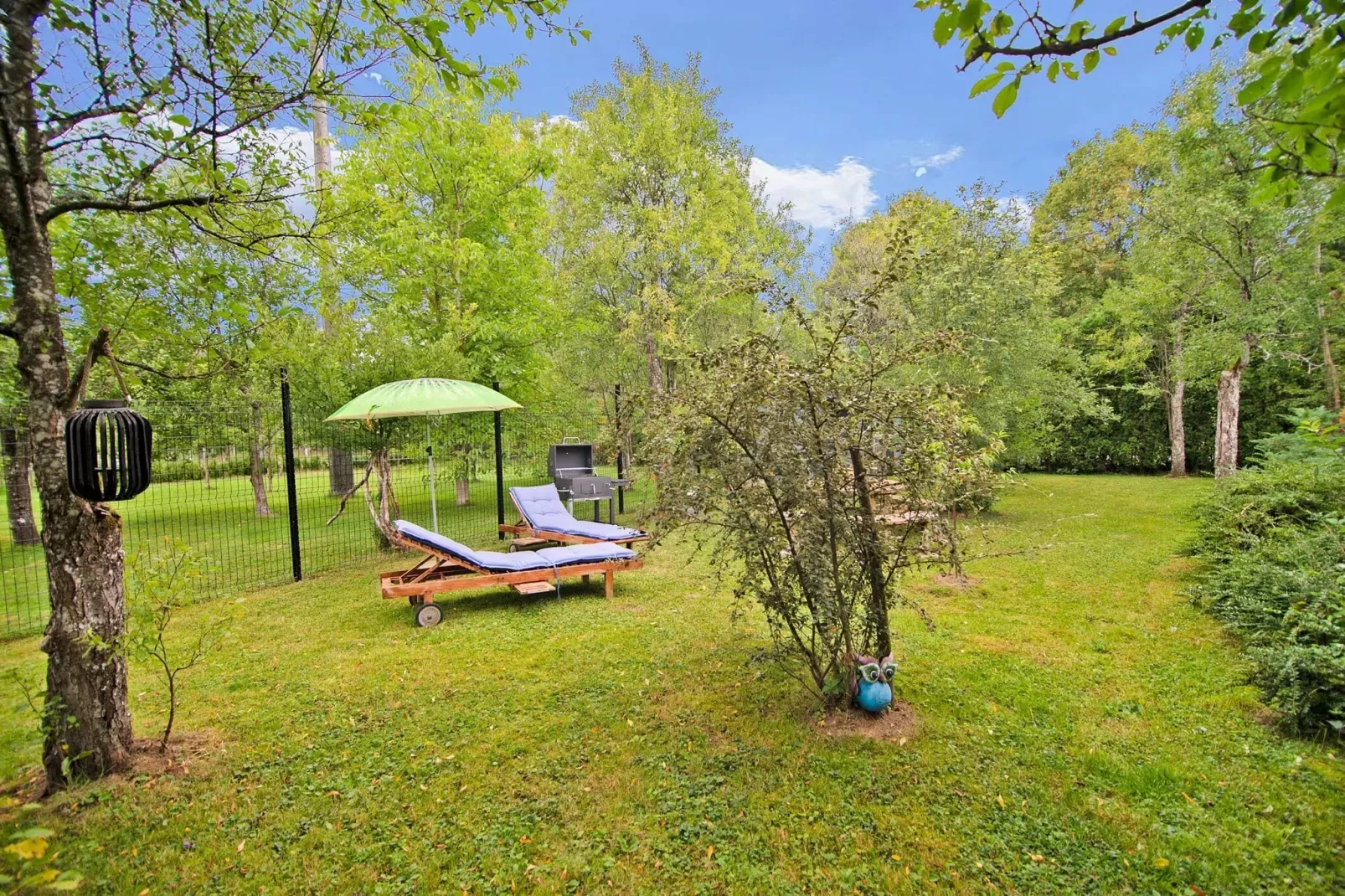 Le Meheret-Gardens summer