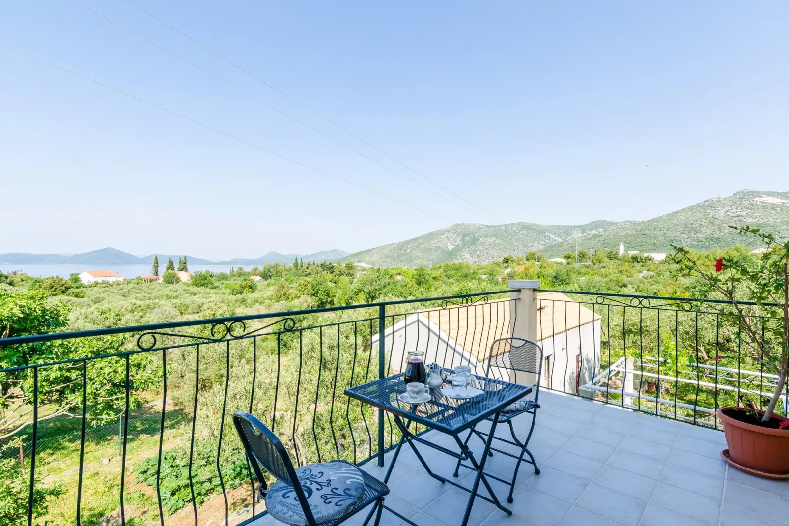 Apartment & Rooms Maždin - Triple Room with Balcony and Sea View ( Soba More )-Terrace balcony