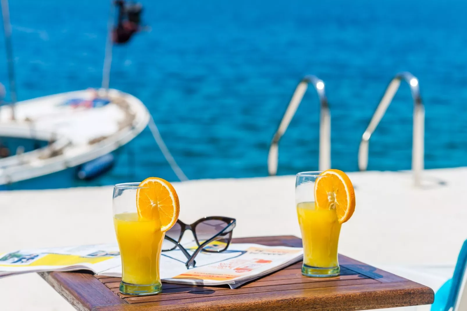 Apartments Melany - One Bedroom Apartment with Shared Terrace and Sea View-Outdoor