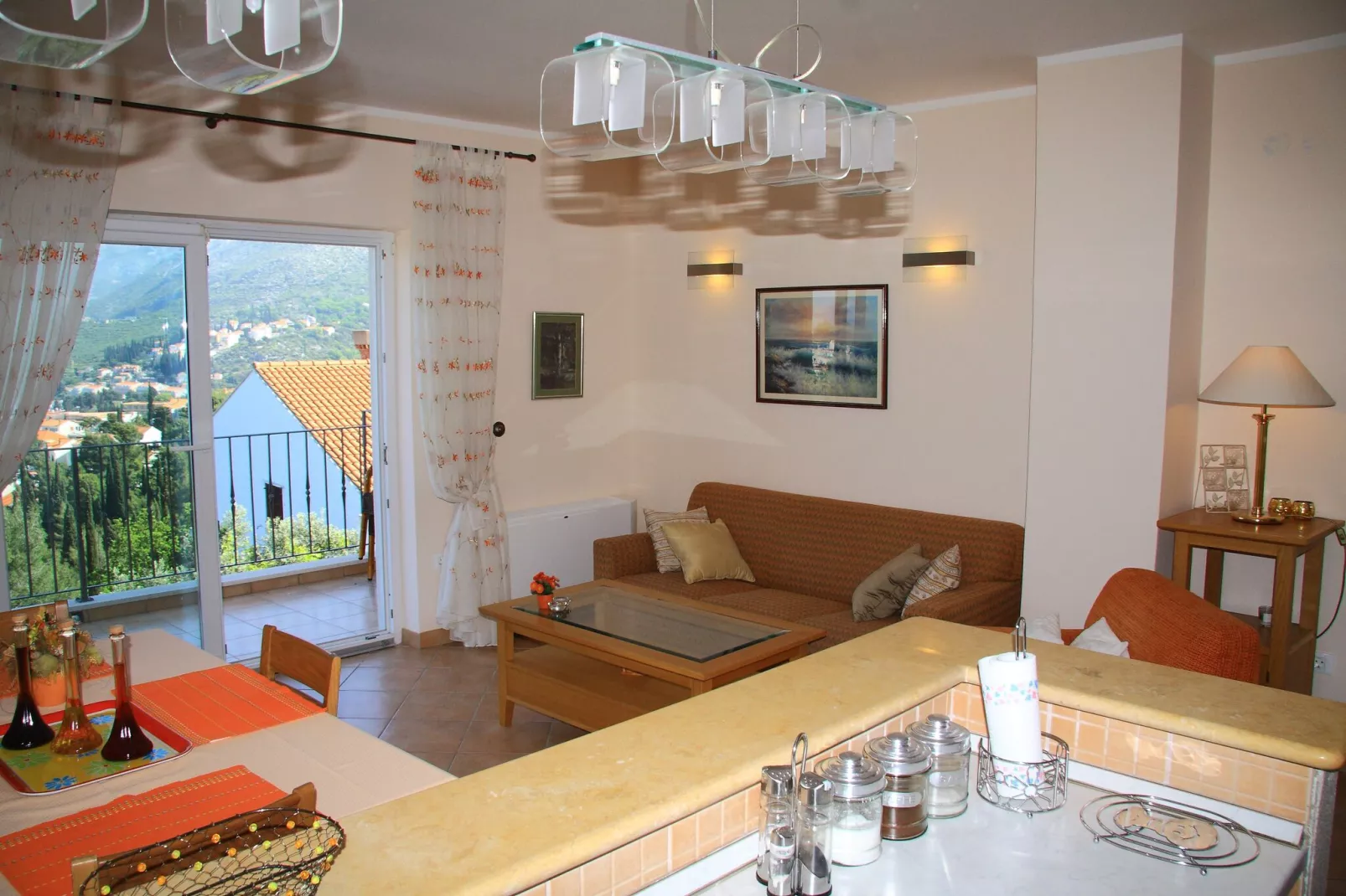 Villa Alegria Cavtat - One Bedroom Apartment with Balcony and Sea View (Apartment A)-Dining room