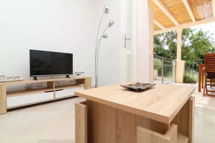 Apartments Seafront Silence - One Bedroom Apartment with Terrace and Sea View-Salon