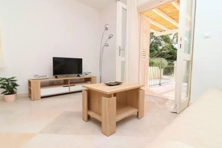 Apartments Seafront Silence - One Bedroom Apartment with Terrace and Sea View-Intérieur