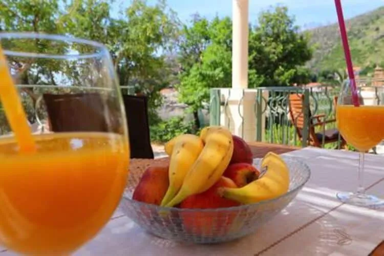 Apartments Seafront Silence - One Bedroom Apartment with Terrace and Sea View-Terrasse