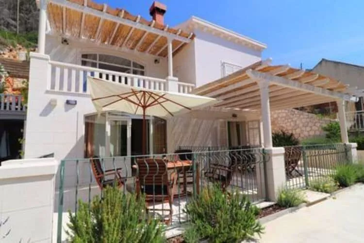 Apartments Seafront Silence - One Bedroom Apartment with Terrace and Sea View-Extérieur