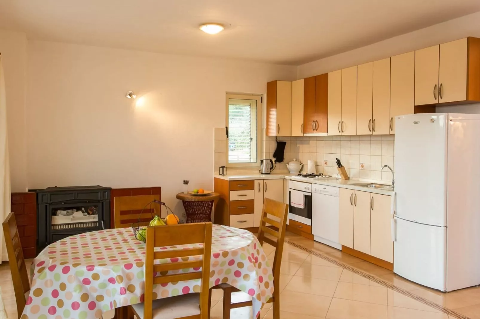 Bodul Vacation Apartment - Two Bedroom Apartment with Terrace and Sea View-Küche