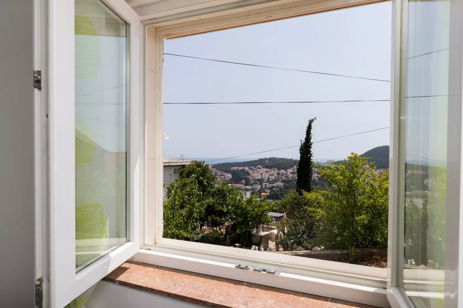 Apartment Semi - One Bedroom Apartment with Terrace and Sea View-View