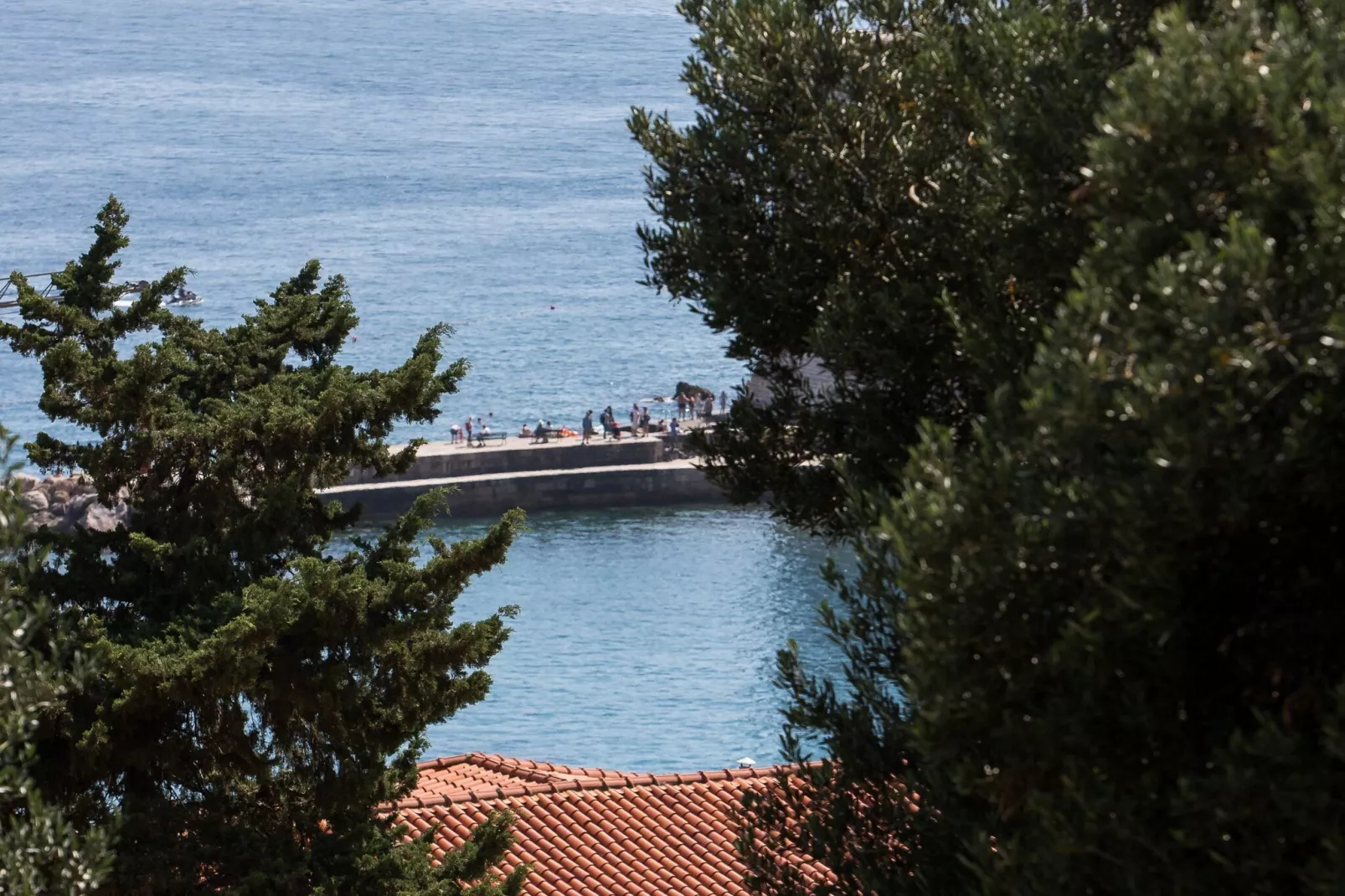 Apartment Dubo - One Bedroom Apartment with Balcony-View